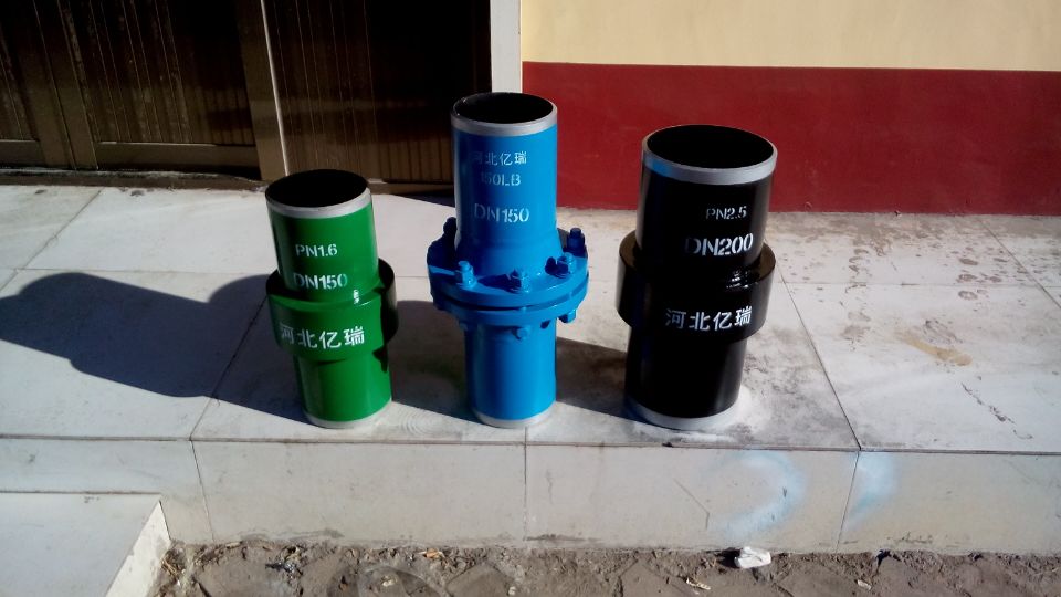 美標絕緣法蘭、天然氣、石油、高壓、防腐套等廠家直銷商