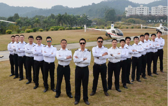 直升機飛行員商照私照駕駛執照培訓