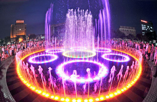 廣西南寧水景噴泉公司，噴泉設計，數(shù)字水簾，水秀