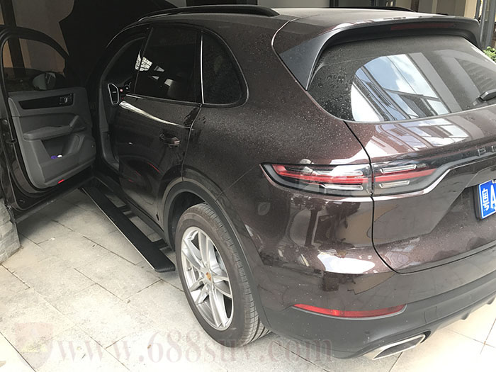 保時(shí)捷卡宴電動踏板質(zhì)量才是硬道理，給我一份信任，還您十分滿意