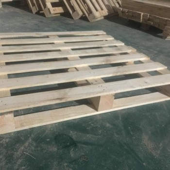 木托盤的正確放貨方式